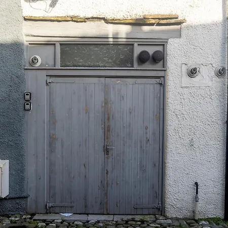 12 Fountain House Pass The Keys Vakantiehuis